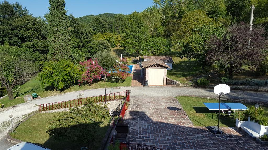 Piccoli Sogni Villa Valfabbrica Bagian luar foto