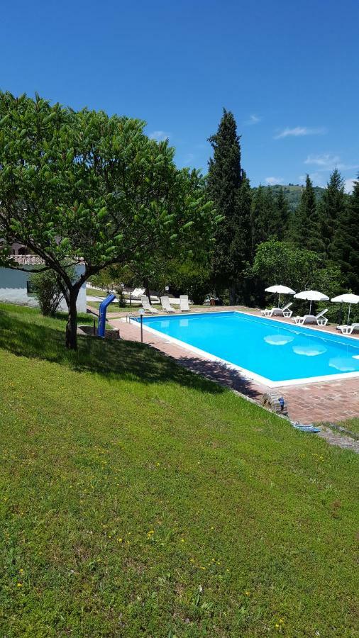 Piccoli Sogni Villa Valfabbrica Bagian luar foto